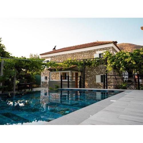 Filippos Home