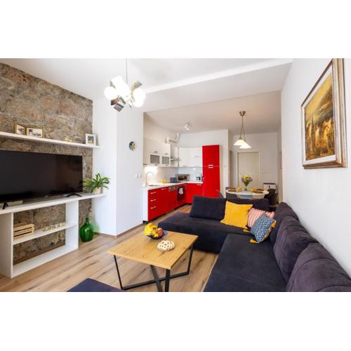 Fina Apartment