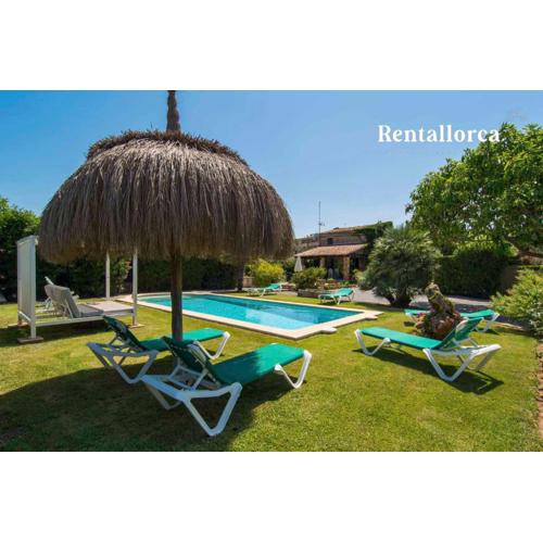 Finca Comteses Petit by Rentallorca