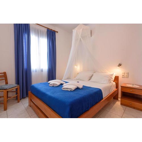 Finikas Studios & Apartments - Kalamaki Holidays