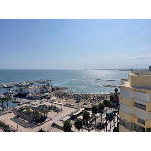 First Line Beach 2BR Apartment with pool in center of Marbella