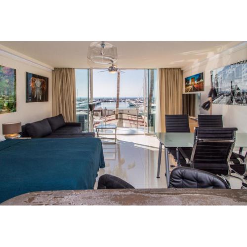 First Line P. Banus Sleeps 4