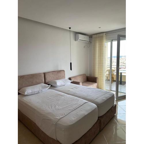 First Row Beach Apartament