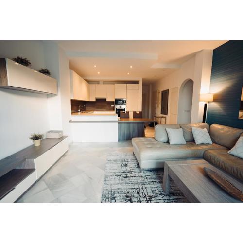 FIRST SEA LINE PUERTO BANUS 2 Bedrooms Apartment in a Private Residential Complex