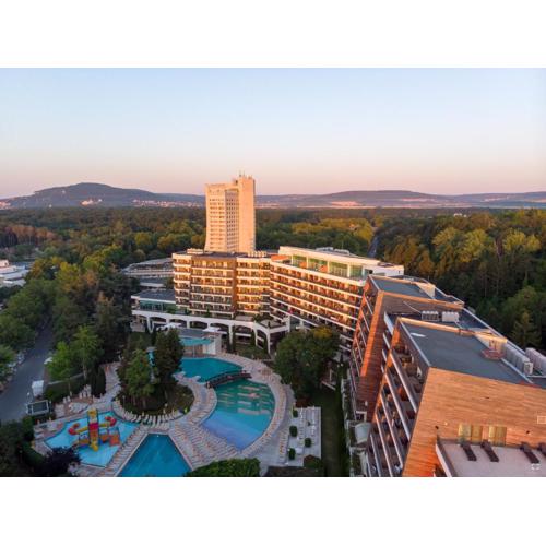 Flamingo Grand Hotel & Spa