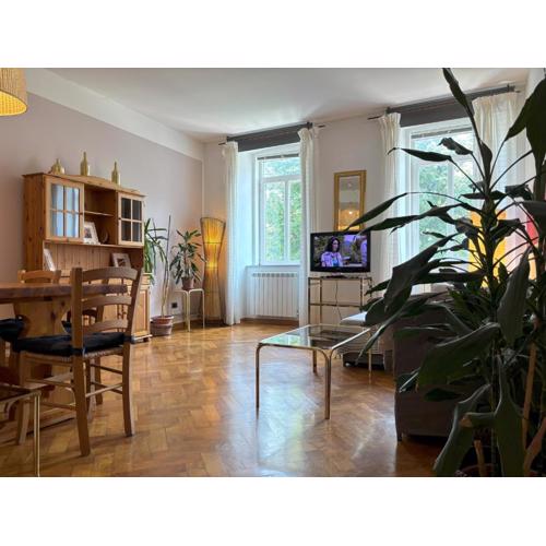 Flat Belpoggio 13