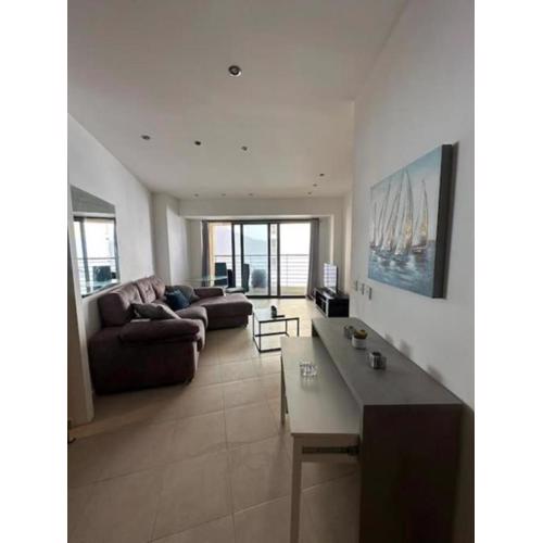 Flat in the heart of St Julians