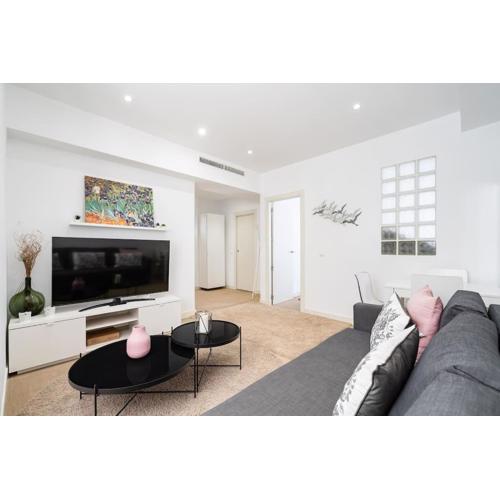 Flat in the Salamanca district-G-ORA