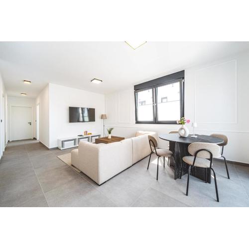 Flex SelfCheckIns 183 - Zagreb - 3 Bedrooms - Parking - Balcony
