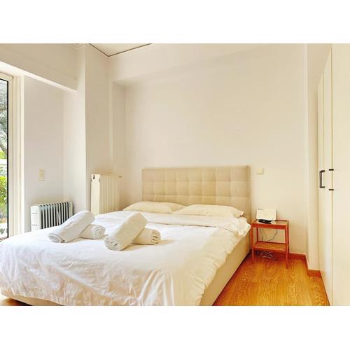 Flisvos Park side Spacious apartment