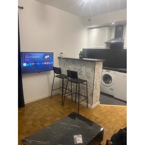 Flixhouse