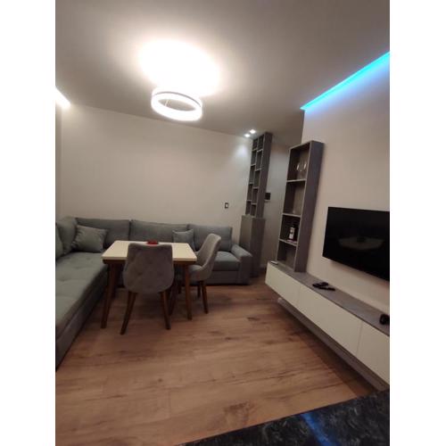 Floer Apartment Sarande