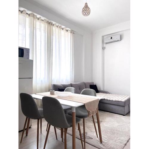 Flora Home