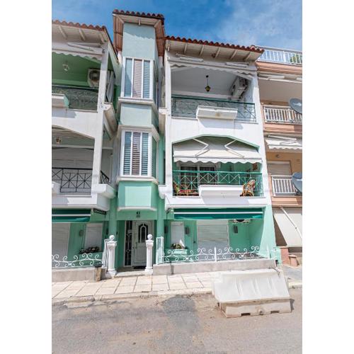 Floral Apartment by RentalsPro- Nea Flogita Halkidiki