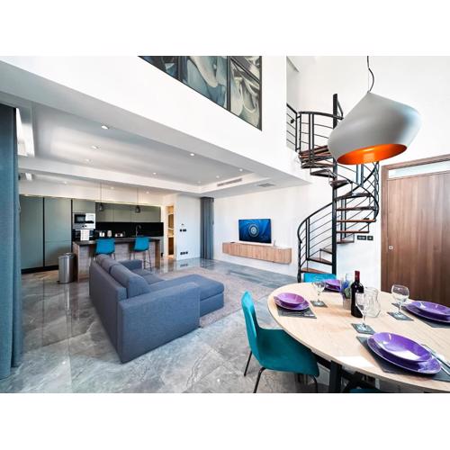 Florette Suite 2BR with Stunning Lounge Terrace by ArcoBnb
