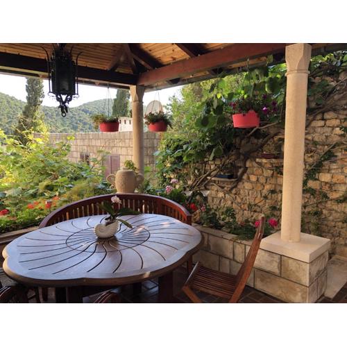 Flower House - Lapad