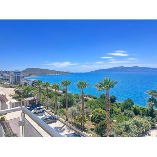 Flower Sea View Apartment