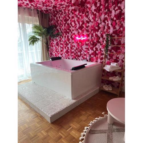 Flower spa - Jacuzzi intérieur - T2