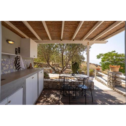 Foivos suite at Serifos