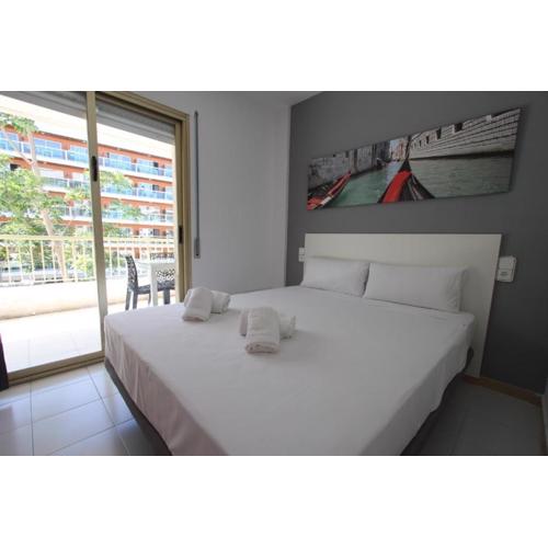 For a Stay Atalaya