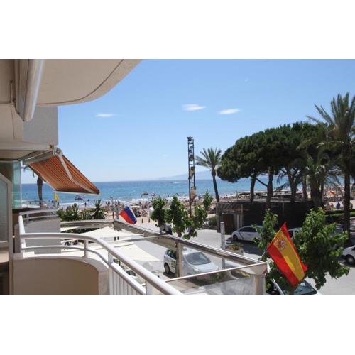 For a Stay Santillana Plaza