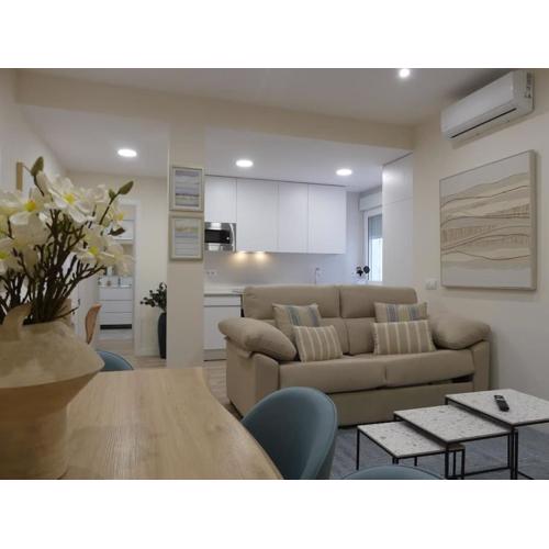 For You Rentals Apartamento TEMPORAL de 2 Dormitorios Madrid LUN15