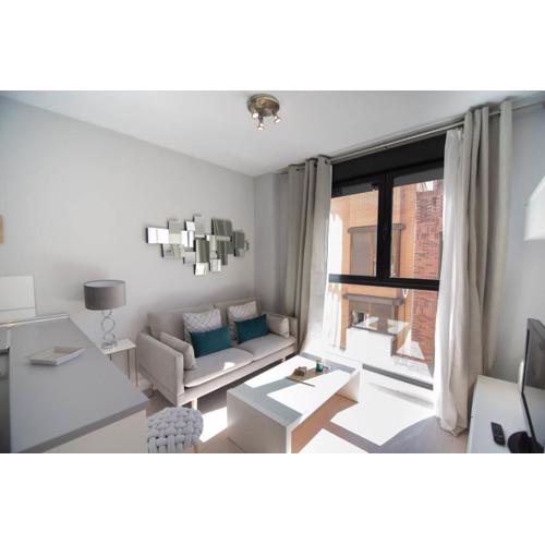 For You Rentals Beautiful Apartment TEMPORAL Santiago Bernabéu JMC5