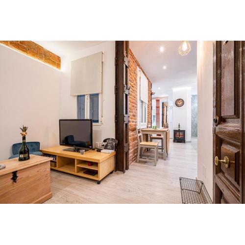 For You Rentals COZY APARTMENT TEMPORAL IN BARRIO SALAMANCA JOG48