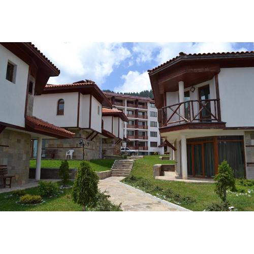 Forest Nook Villas