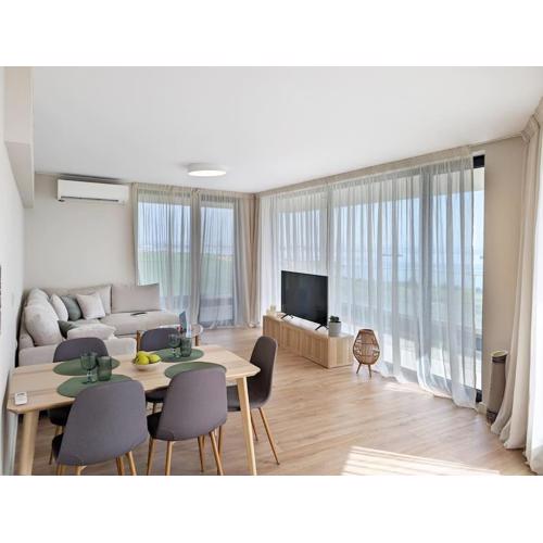Foros Apartment