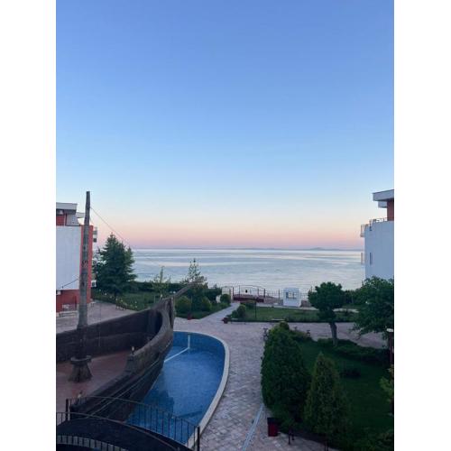 Fort Noks with sea view