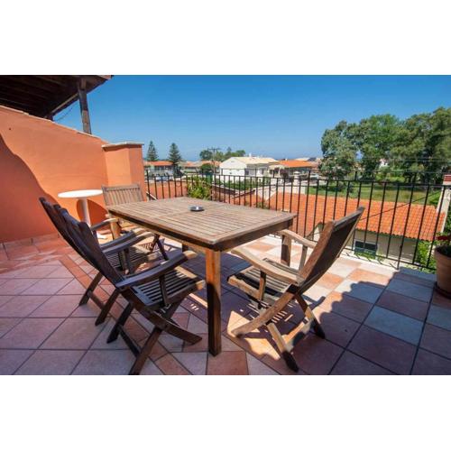 Fotios Roof apartment