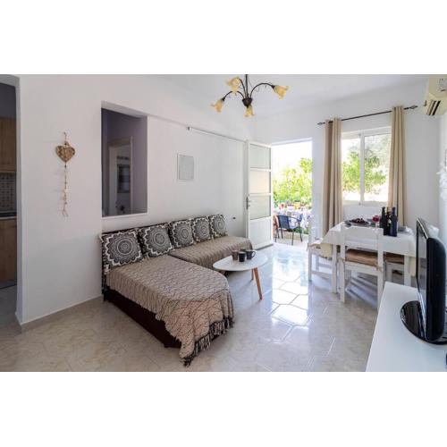 Fotis house