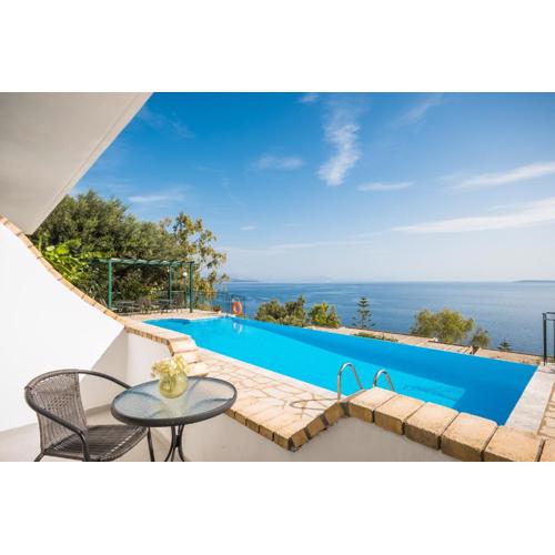 Four-Bedroom Villa Eleni by Konnect, with Private Pool & Stunning Seaview