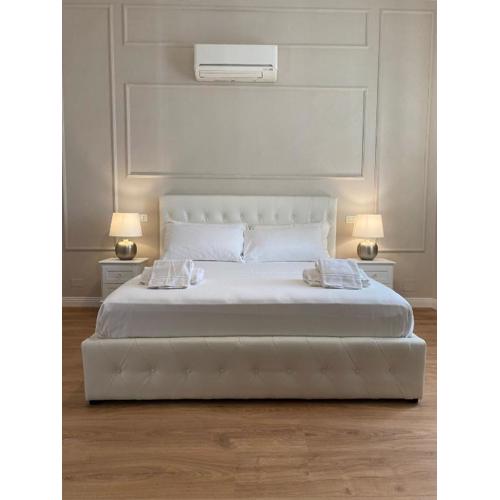 FOUR LIONS VILLA GUESTHOUSE