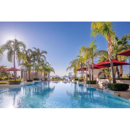 Four Seasons Hotel