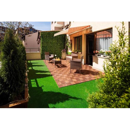 Free Parking On Premises Huge Terrace