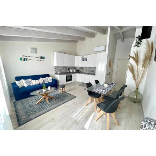 FREE PRIVATE PARKING, New Apartment