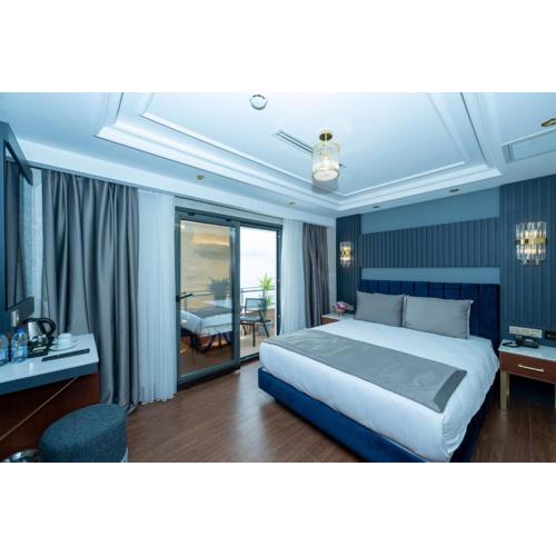 Freya Hotel