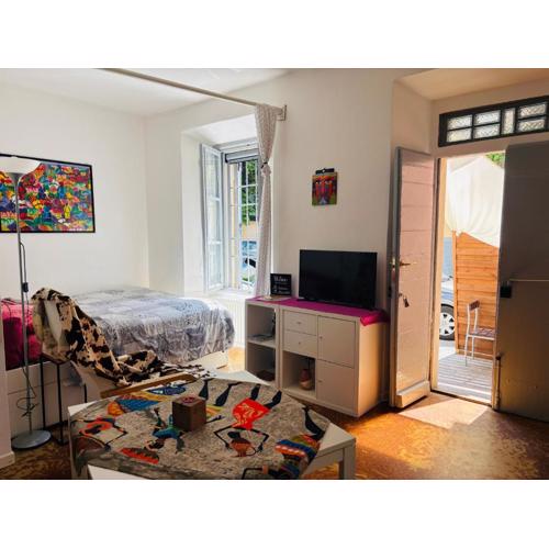Friendly Africa Room Como Center