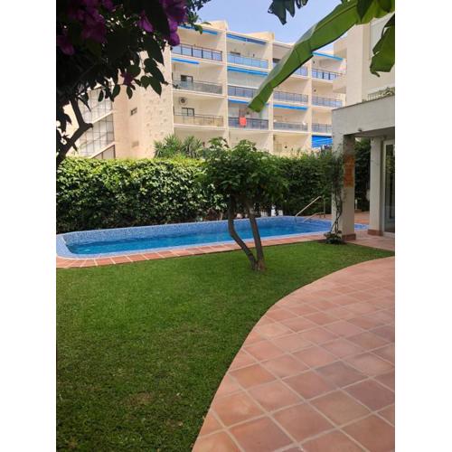 Front Line Apartment Marbella - 2 Bedroom & 2 Bathrooms