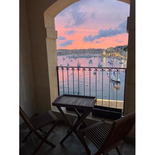 Front Row Seafront House with Dreamy Valletta and Harbour Sunset Views