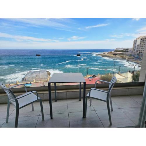 Front Sea View 3 Bedroom 2 bathrooms at Sliema Beach Promenade S7