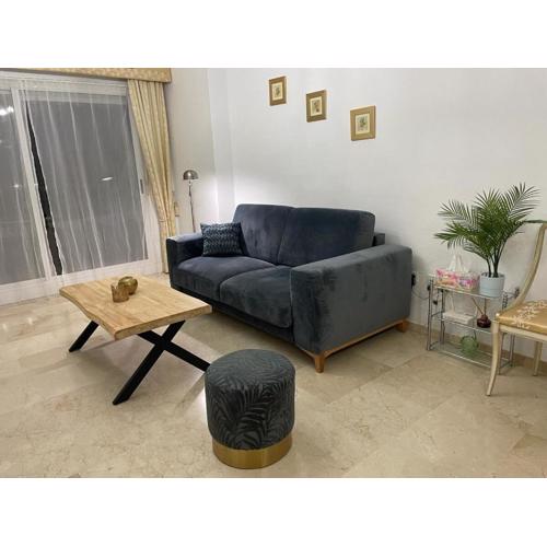 Frontline Golf Apartment