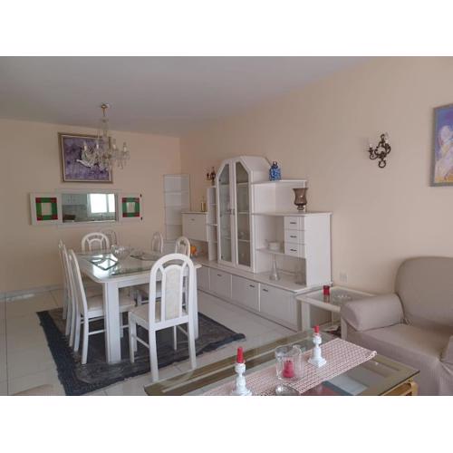 Full Apartment