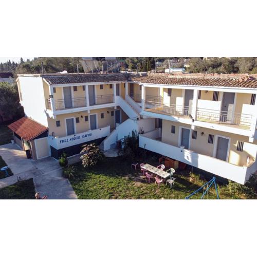 FULL HOUSE KAVOS