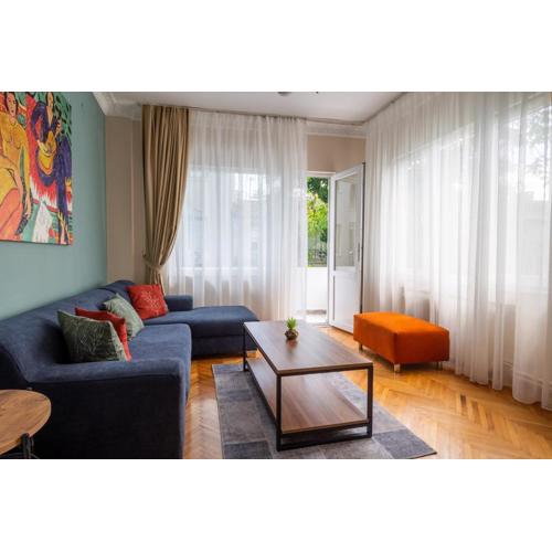 Fully Equipped & Modern Designed Spectacular 3BR