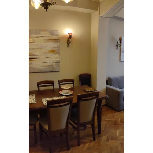 Fully furnished apartment in the heart of Athens