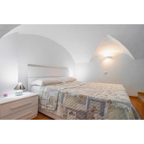 Functional Apt x5 in the Heart of Catania