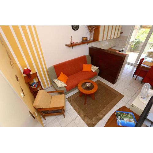 Funktionelles Apartment Mit Terrasse